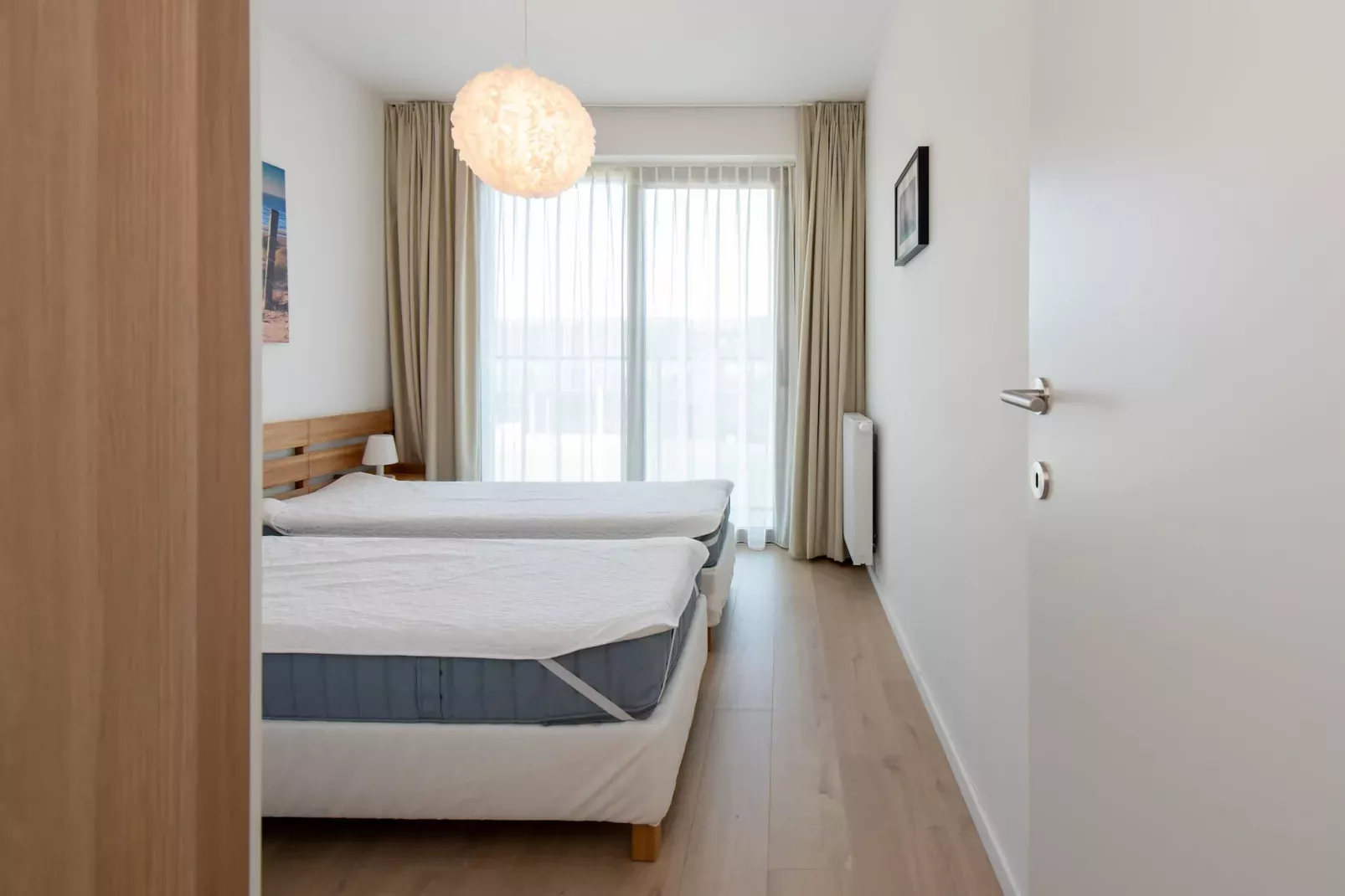 Sky Bridge-Bedroom