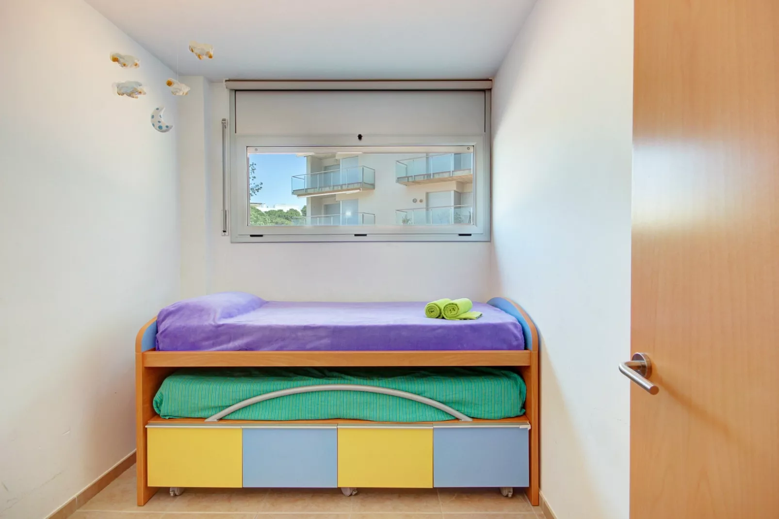 MARINES MESTRAL Bjs 8 Roses-Schlafzimmer
