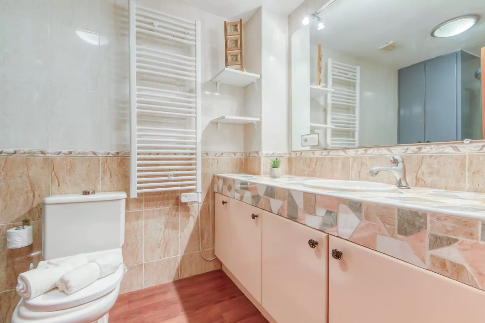 MIRABLAU F 11 Empuriabrava-Bathroom