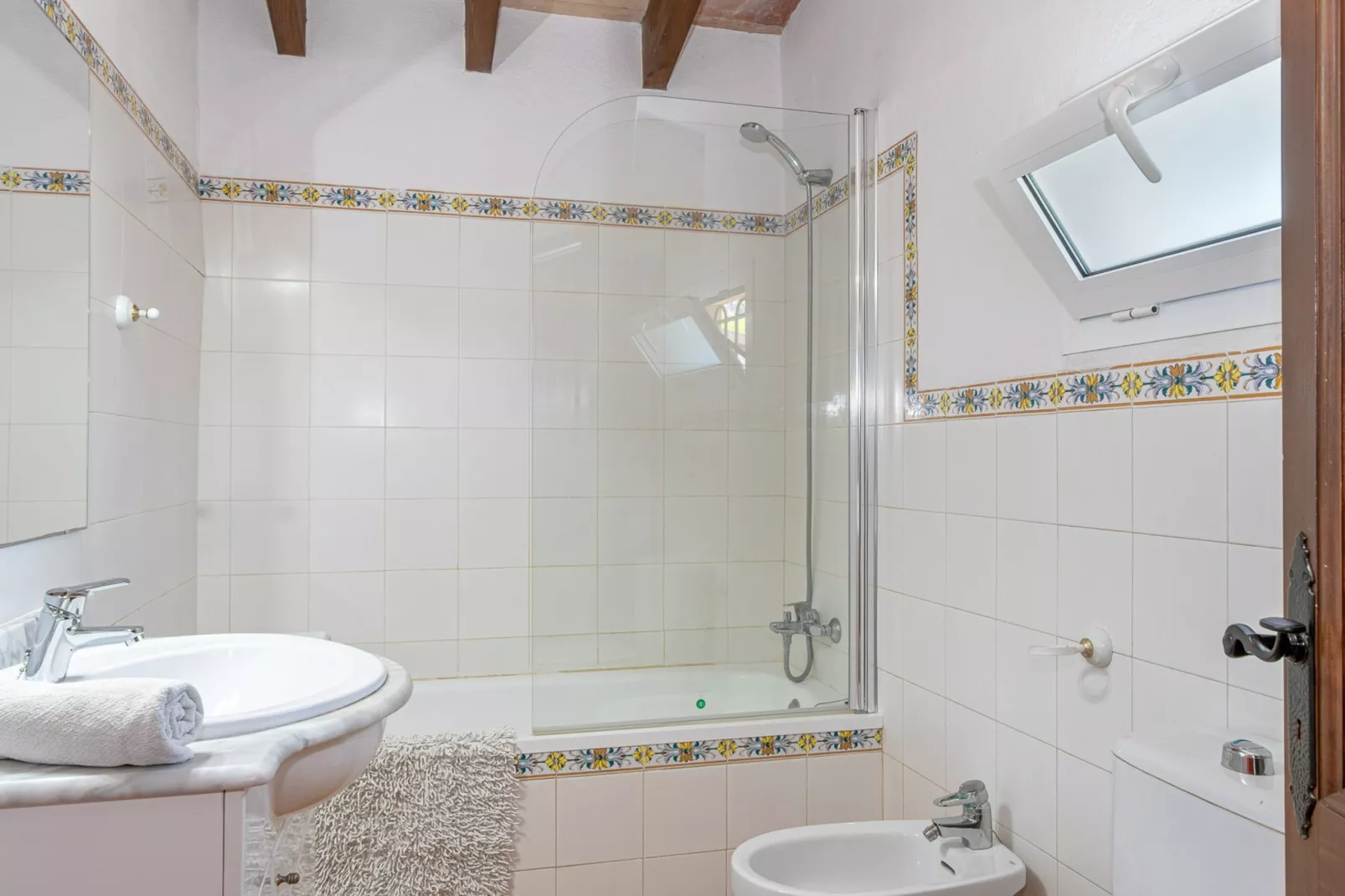 Ca na Pereta: Encanto Tradicional con Piscina Priv-Bathroom