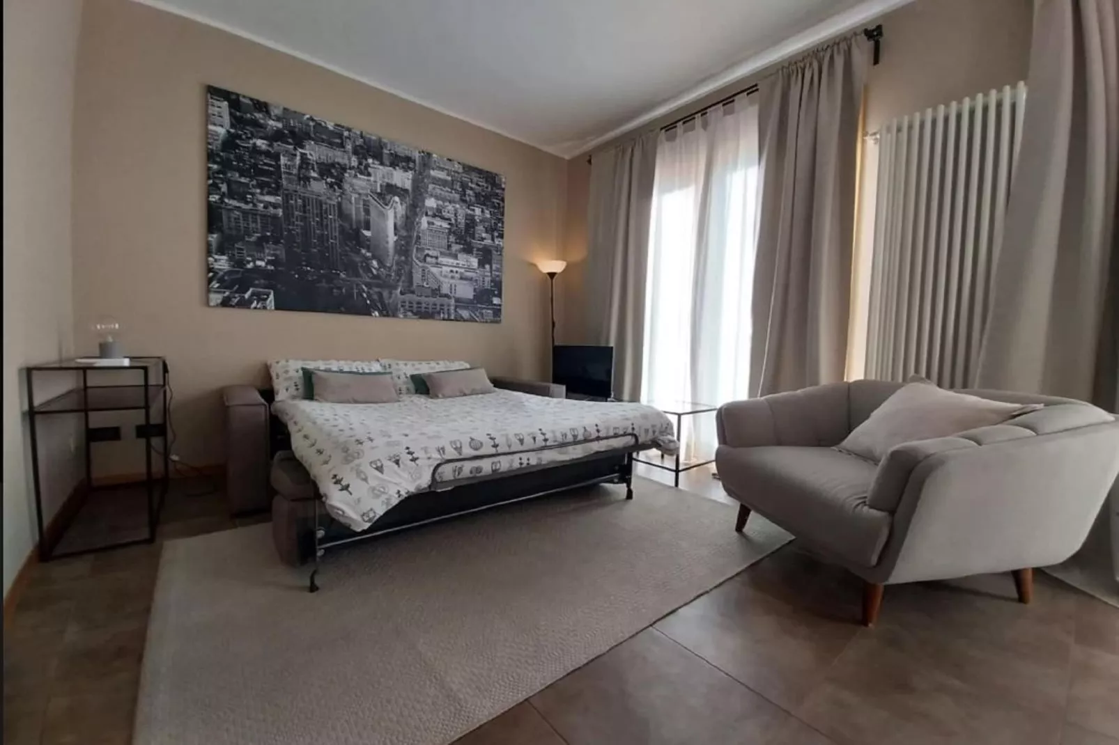 Saten-Bedroom