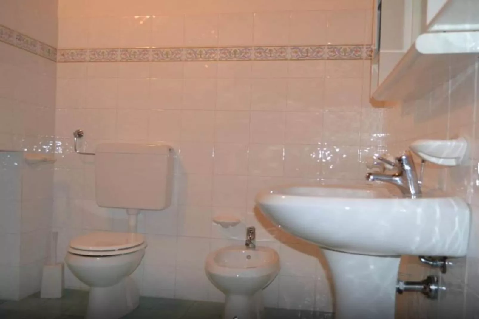 L'Acero-Bathroom