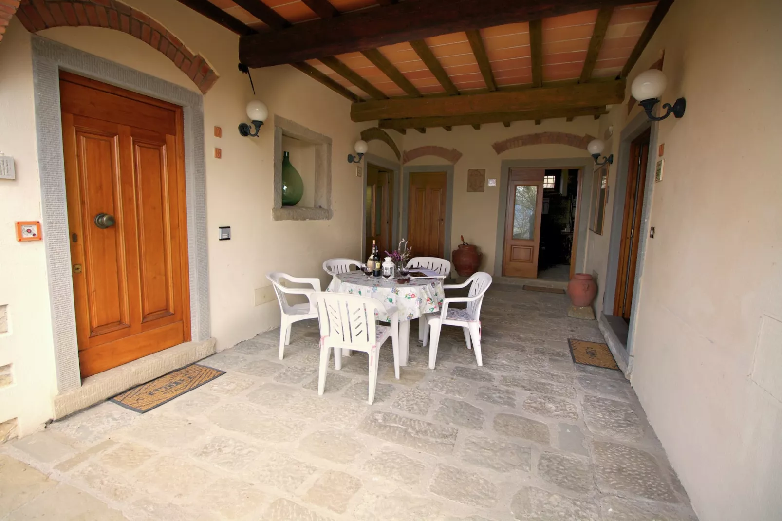 Leccio-Terrace balcony