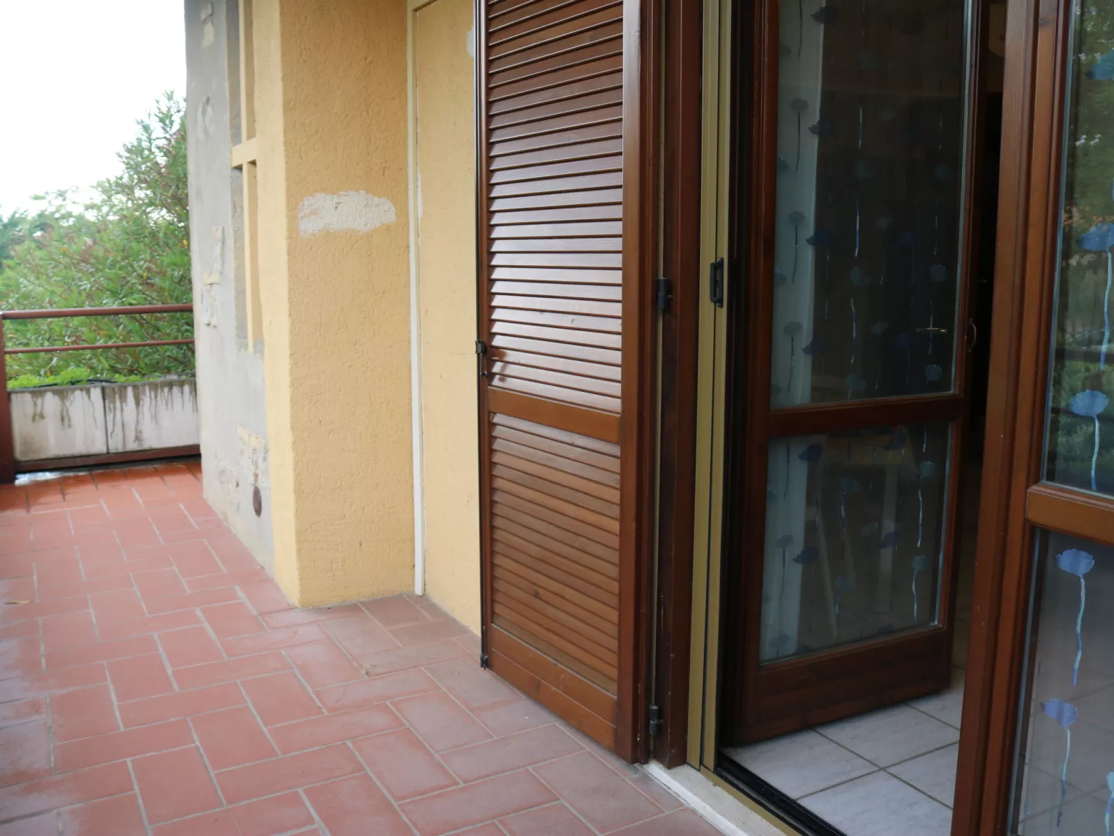 La Casara B-Outside