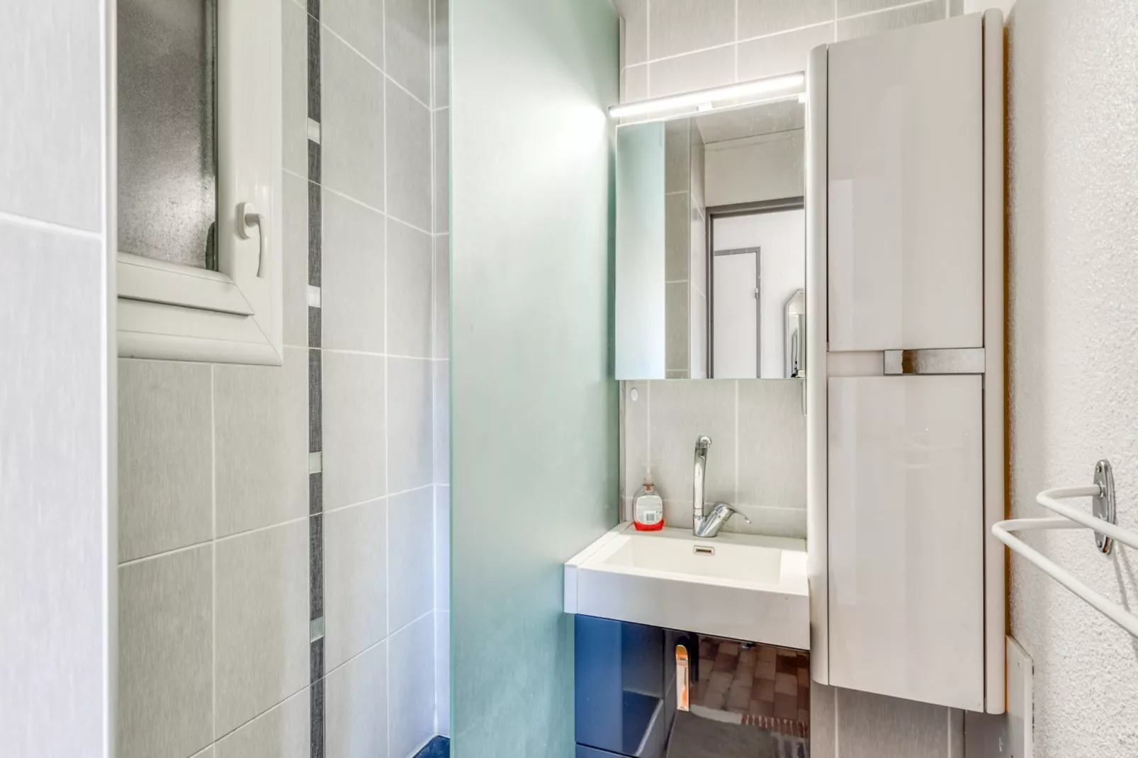 Les Maldives B N°11 - 3P6-Bathroom