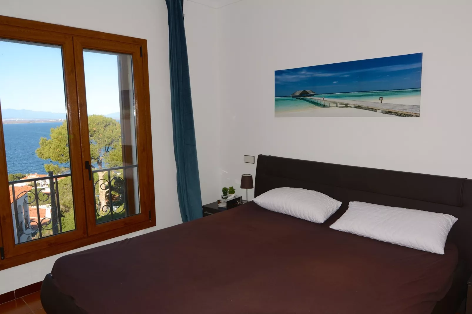 VILLA GARBINELL-Bedroom
