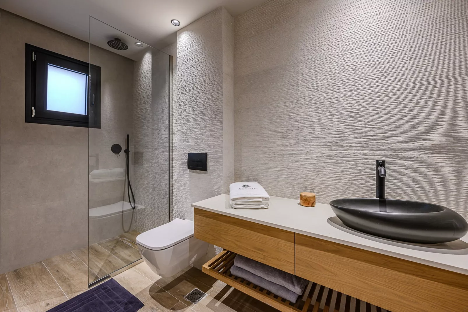 Nysa Luxury villa 1-Bathroom