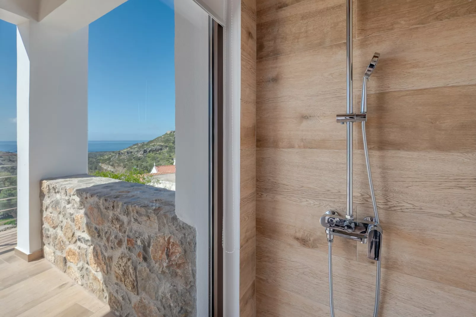 Nomas Home Skaloti-Bathroom
