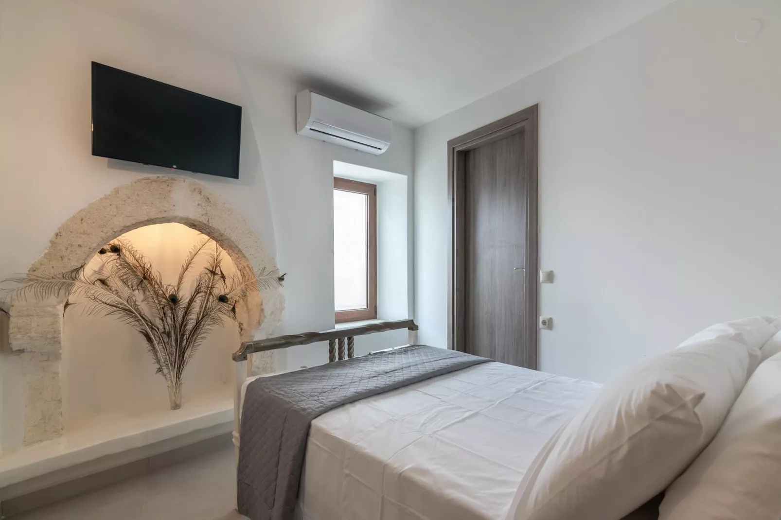 Iliahtida-Bedroom