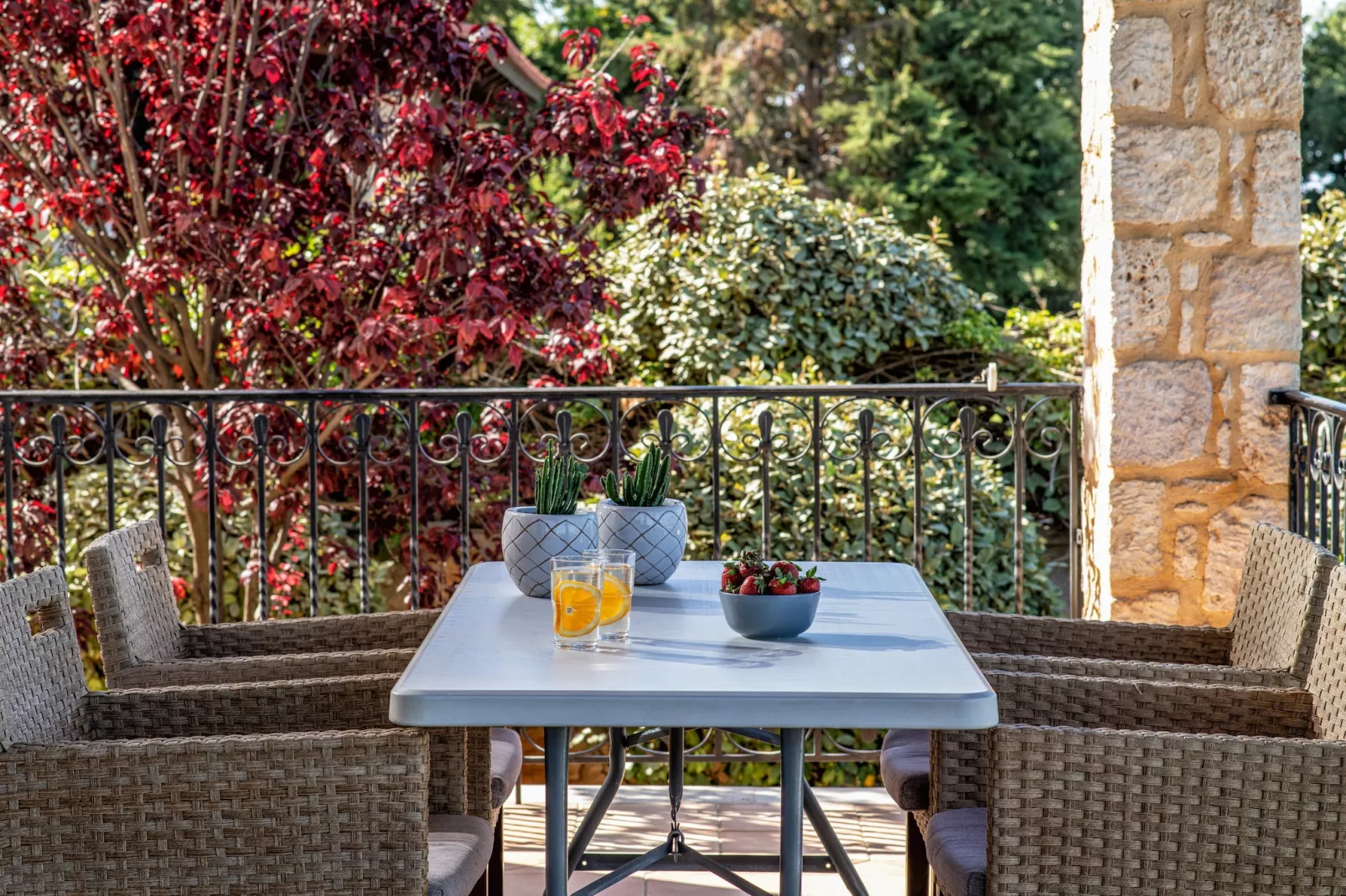 Teacher’s Cottage-Terrasse