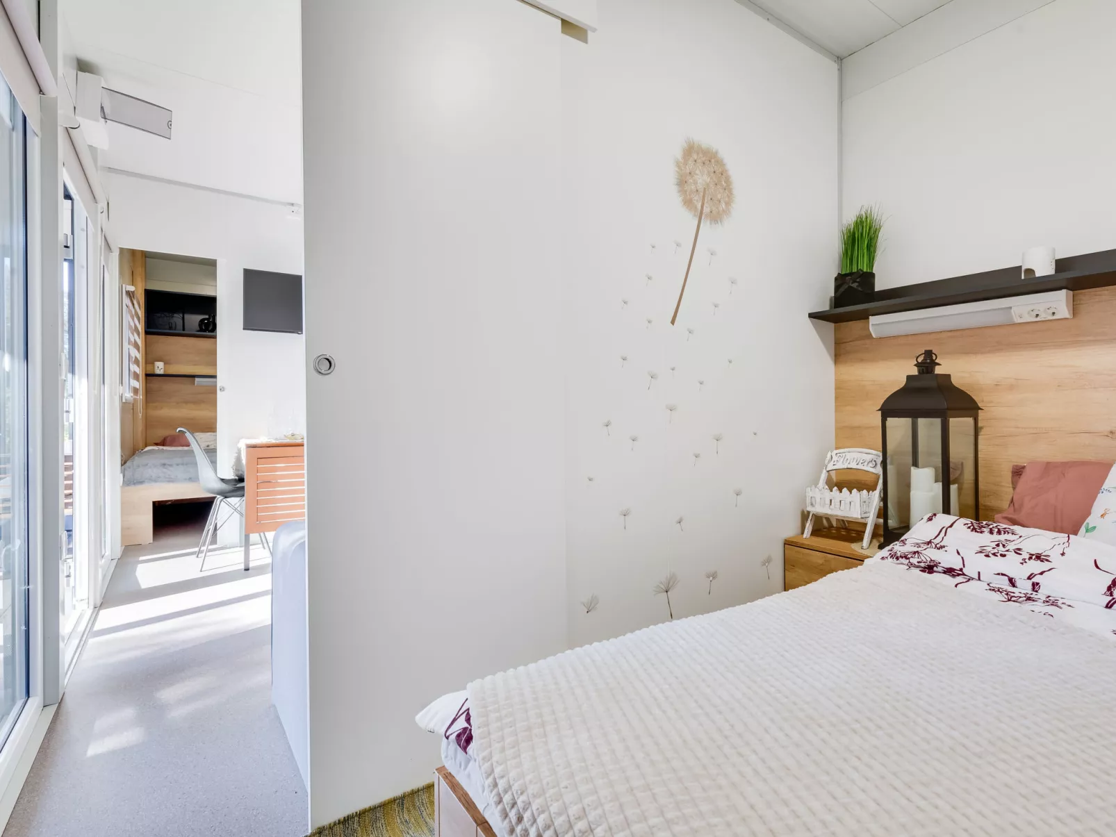 Delux Eco-Dedans
