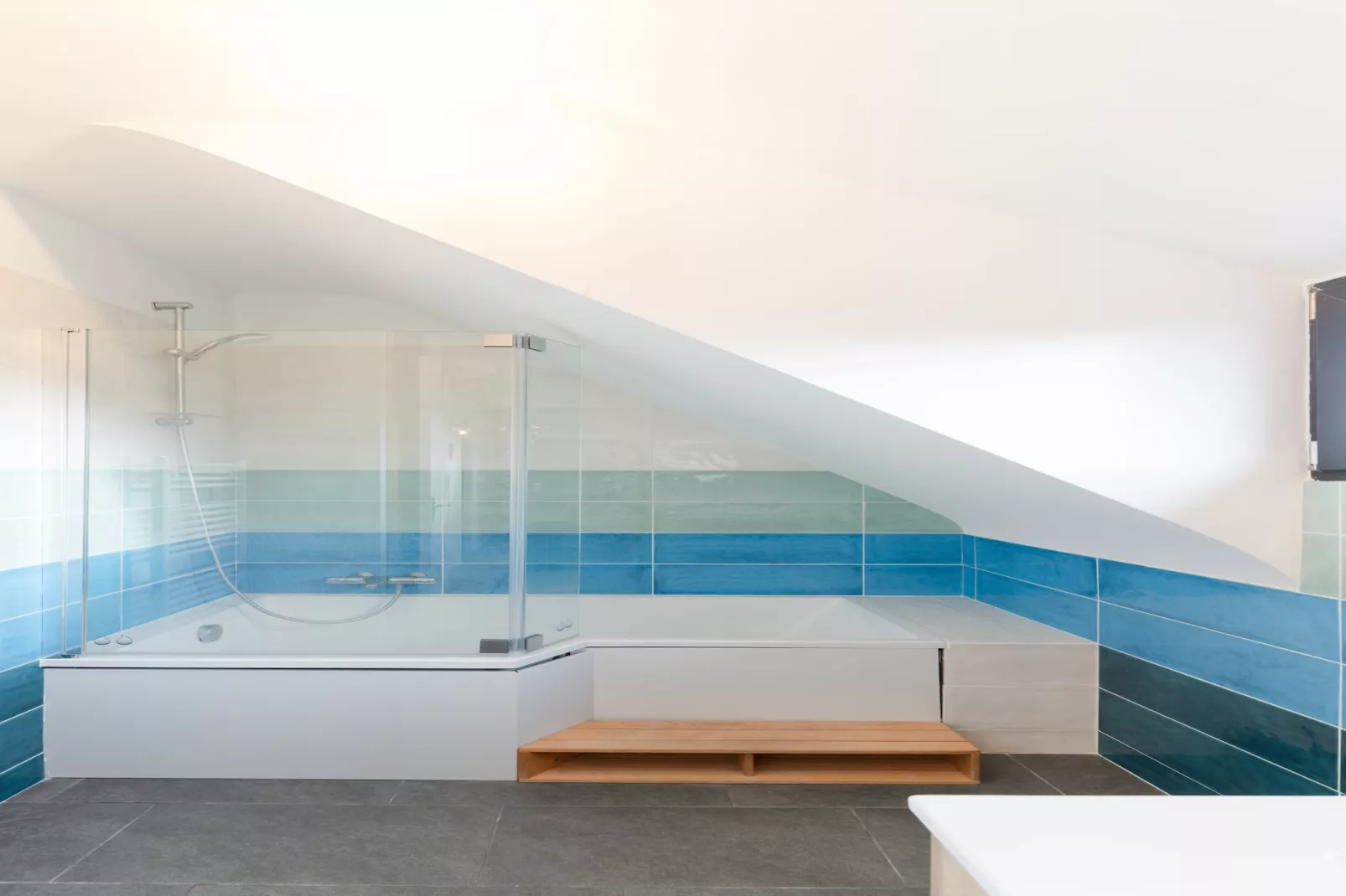 TY KERZOU - Landunvez-Salle de bain