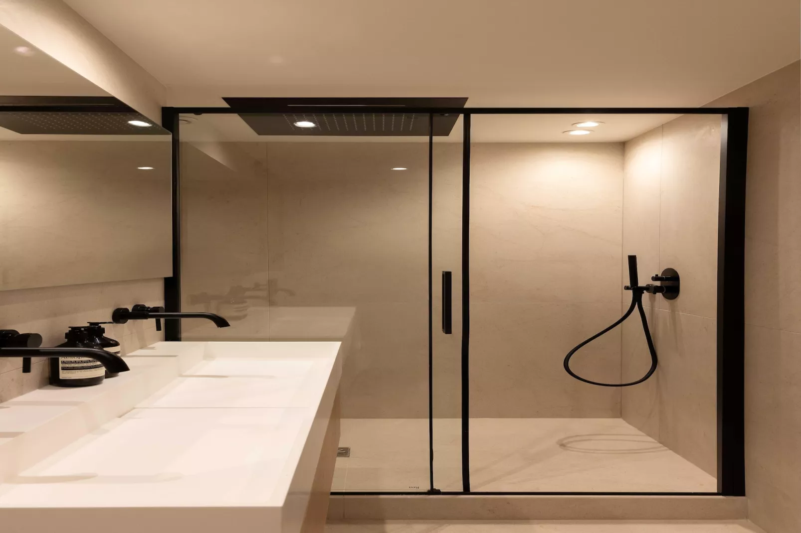 FLDZ-66-BOULANGER-Bathroom
