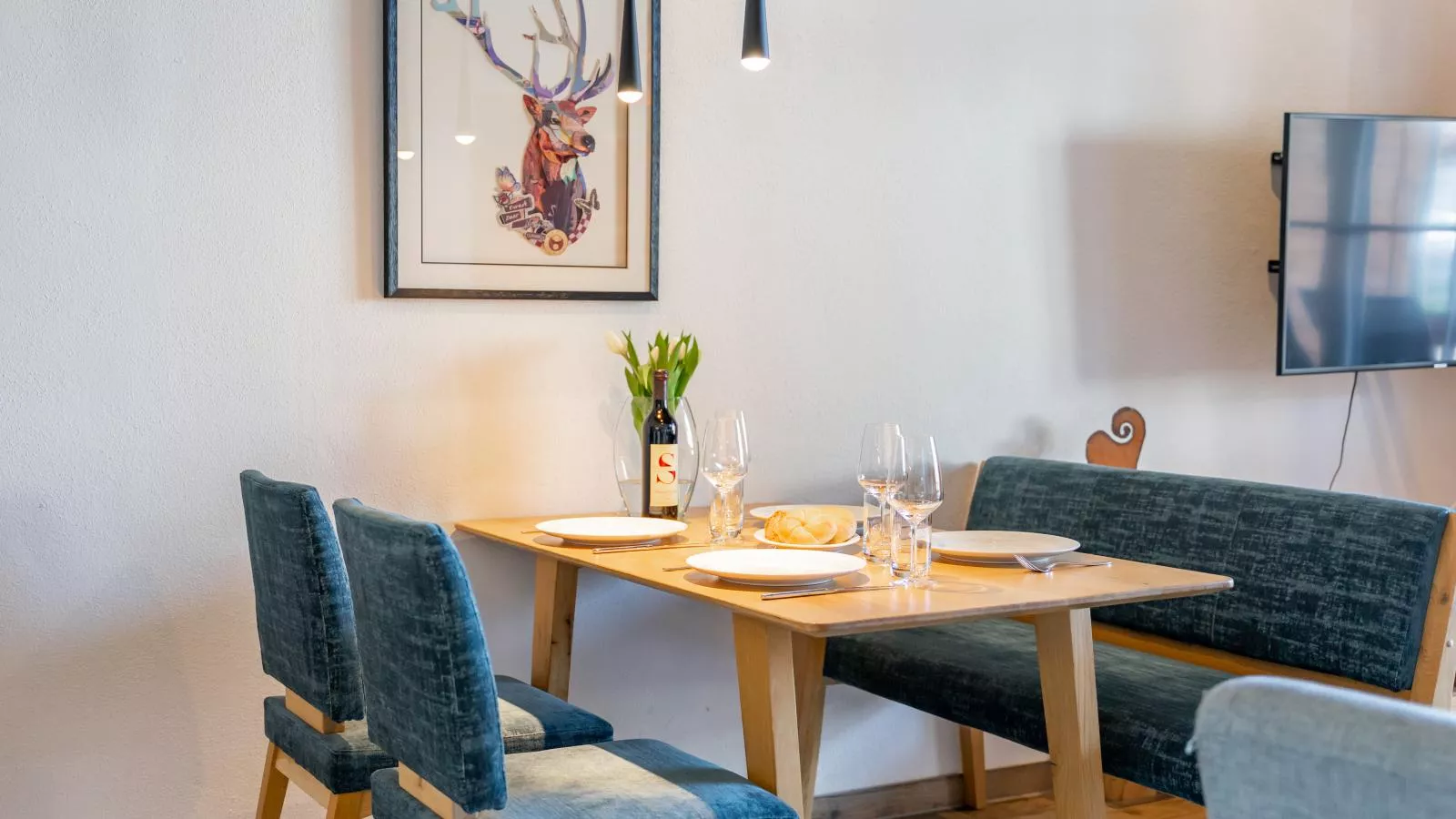Tauern Suites Mitterwirt TOP 323-Dining room