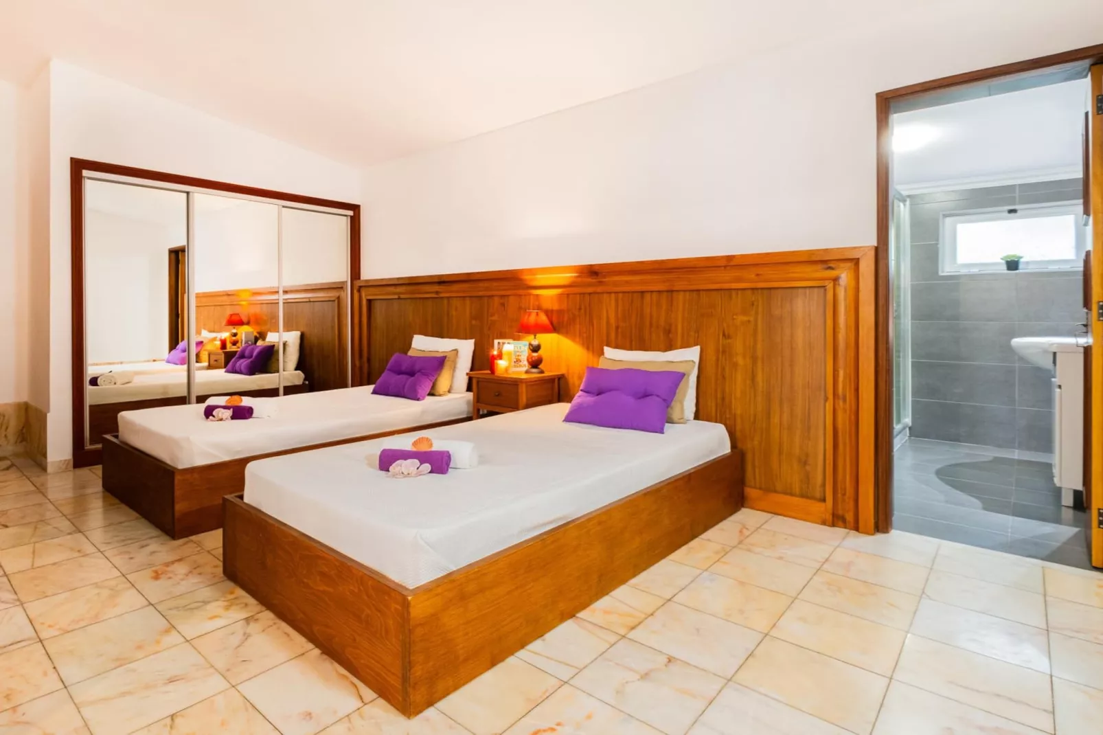 Villa Bantayan-Bedroom