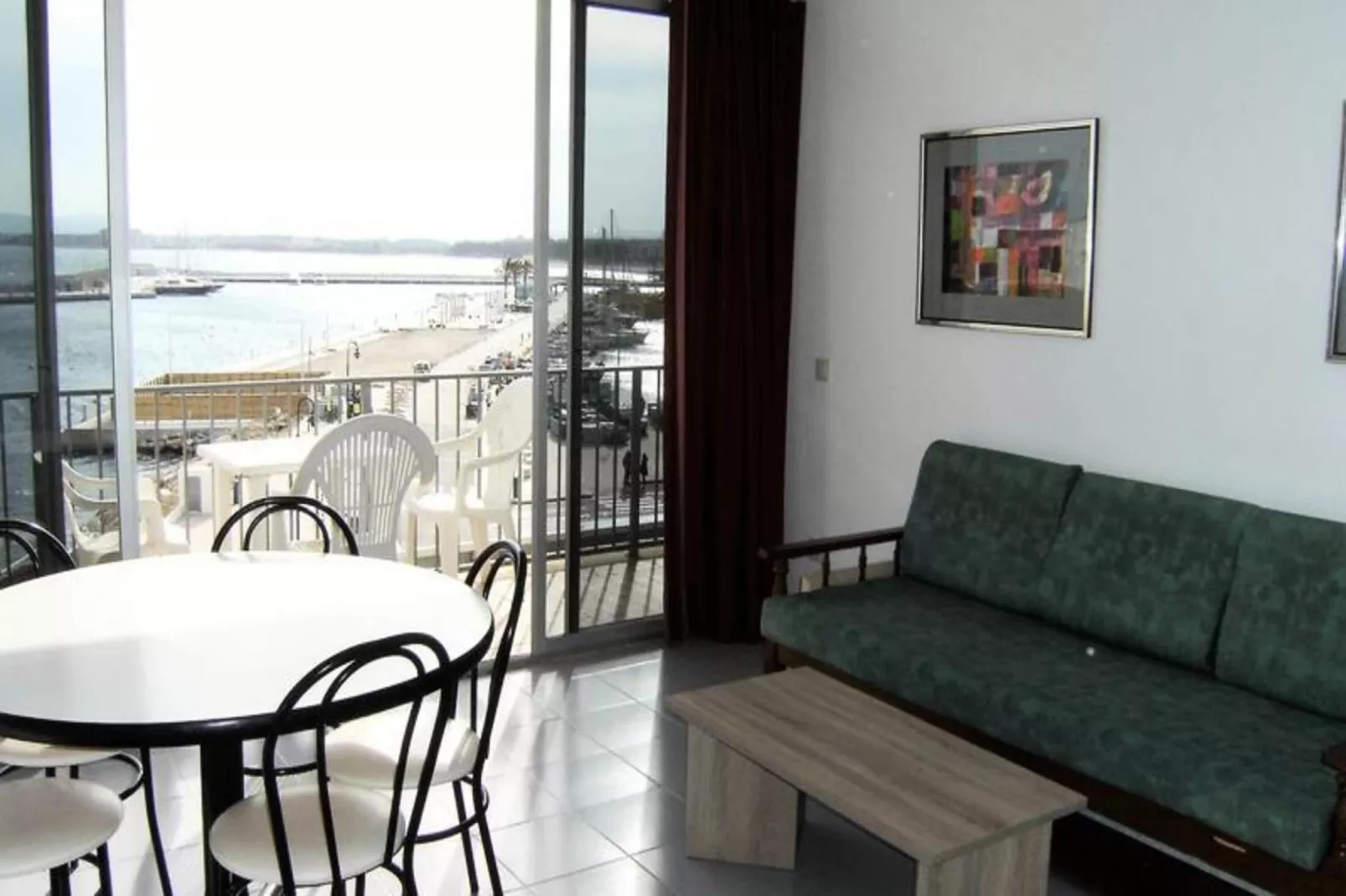 Appartements à L'Estartit-Esszimmer