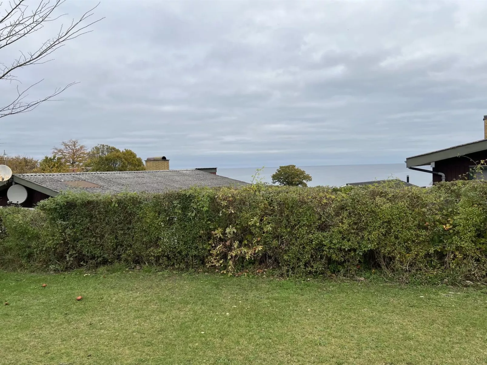 "Kate" - 300m from the sea-Outside