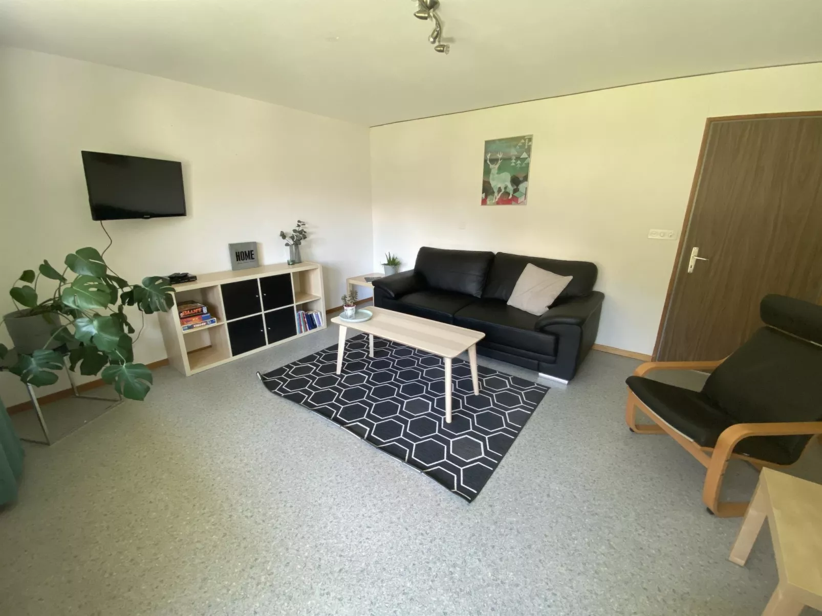 Apartments Carmena-Inside