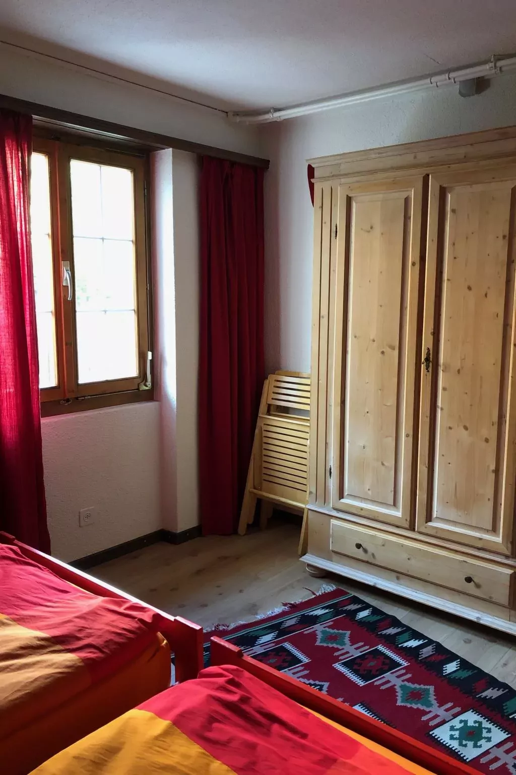 Strubeli-Inside