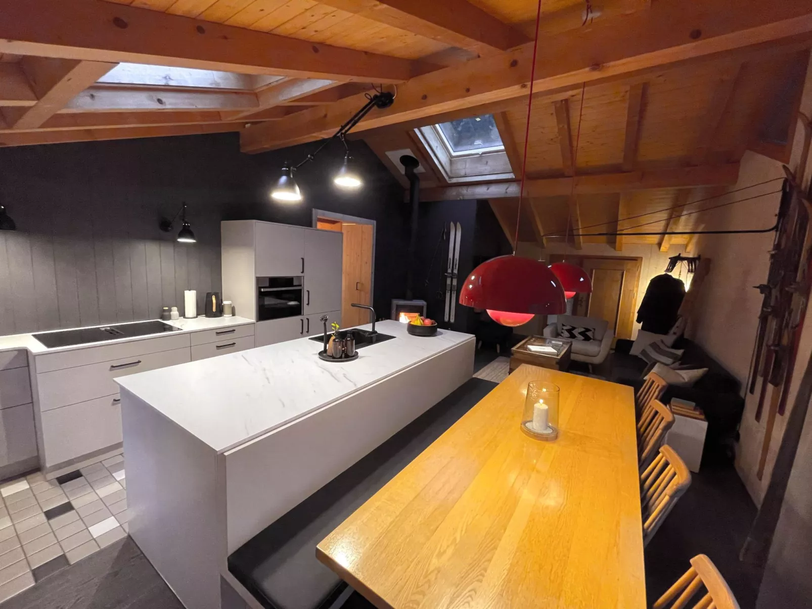 Cozy Chalet-Inside