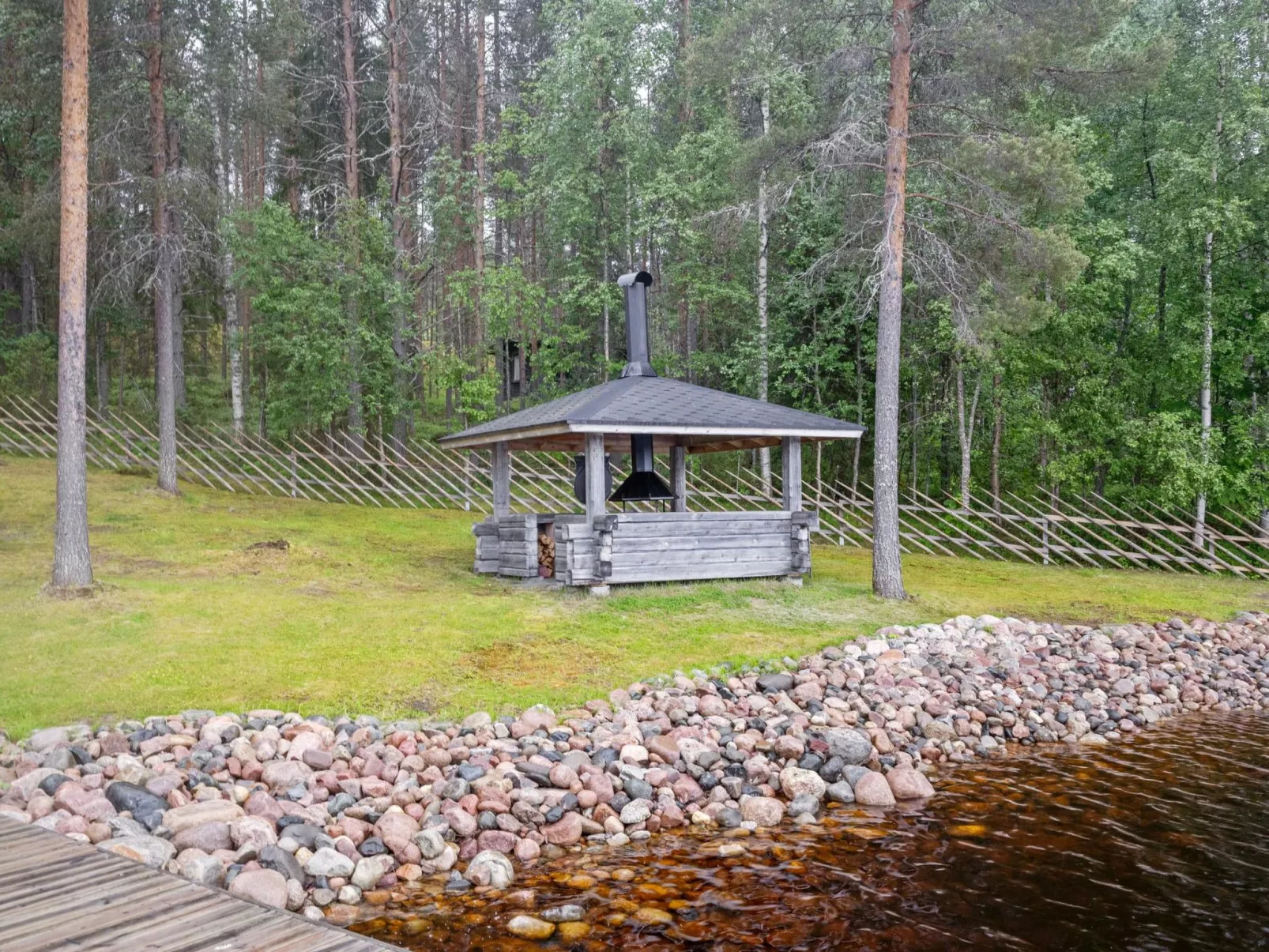 Järvelä-Outside