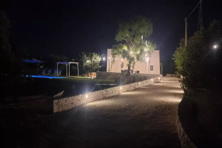 Trullo Milena Fasano-Gärten Sommer