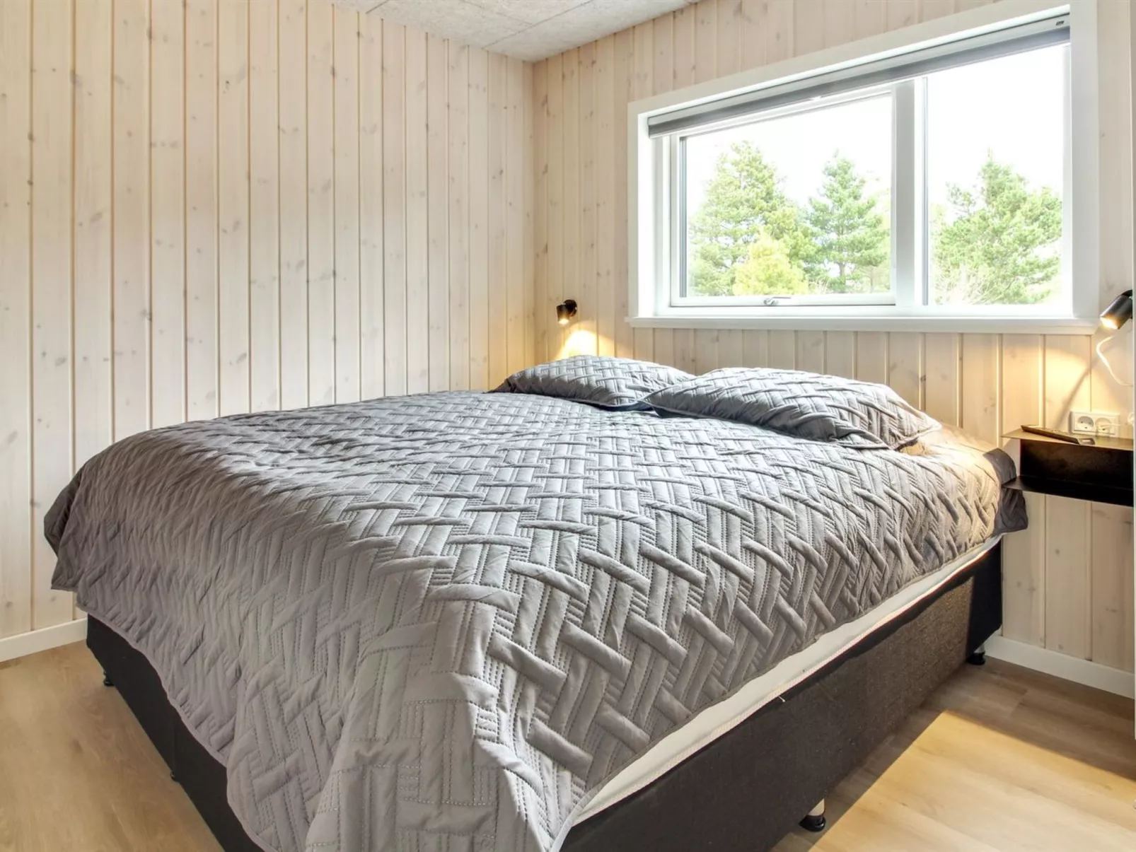"Makedon" - 4.5km from the sea-Inside