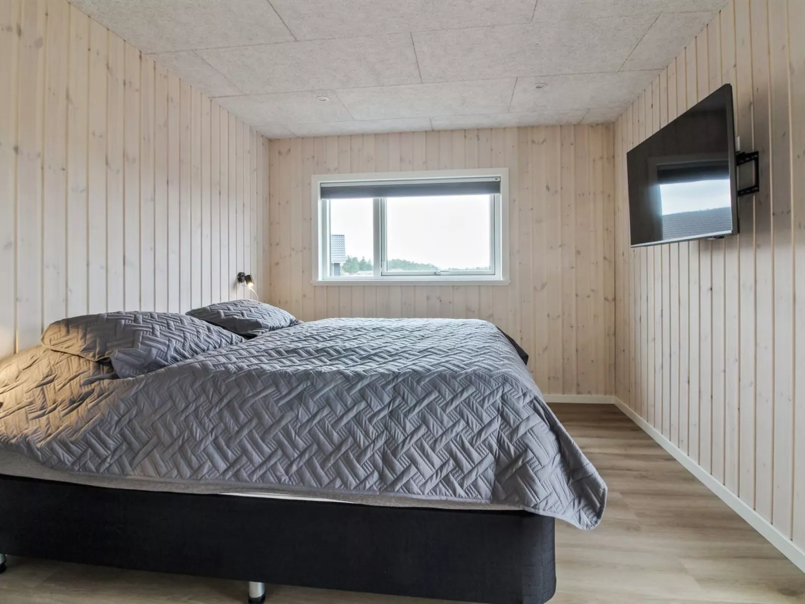 "Makedon" - 4.5km from the sea-Inside
