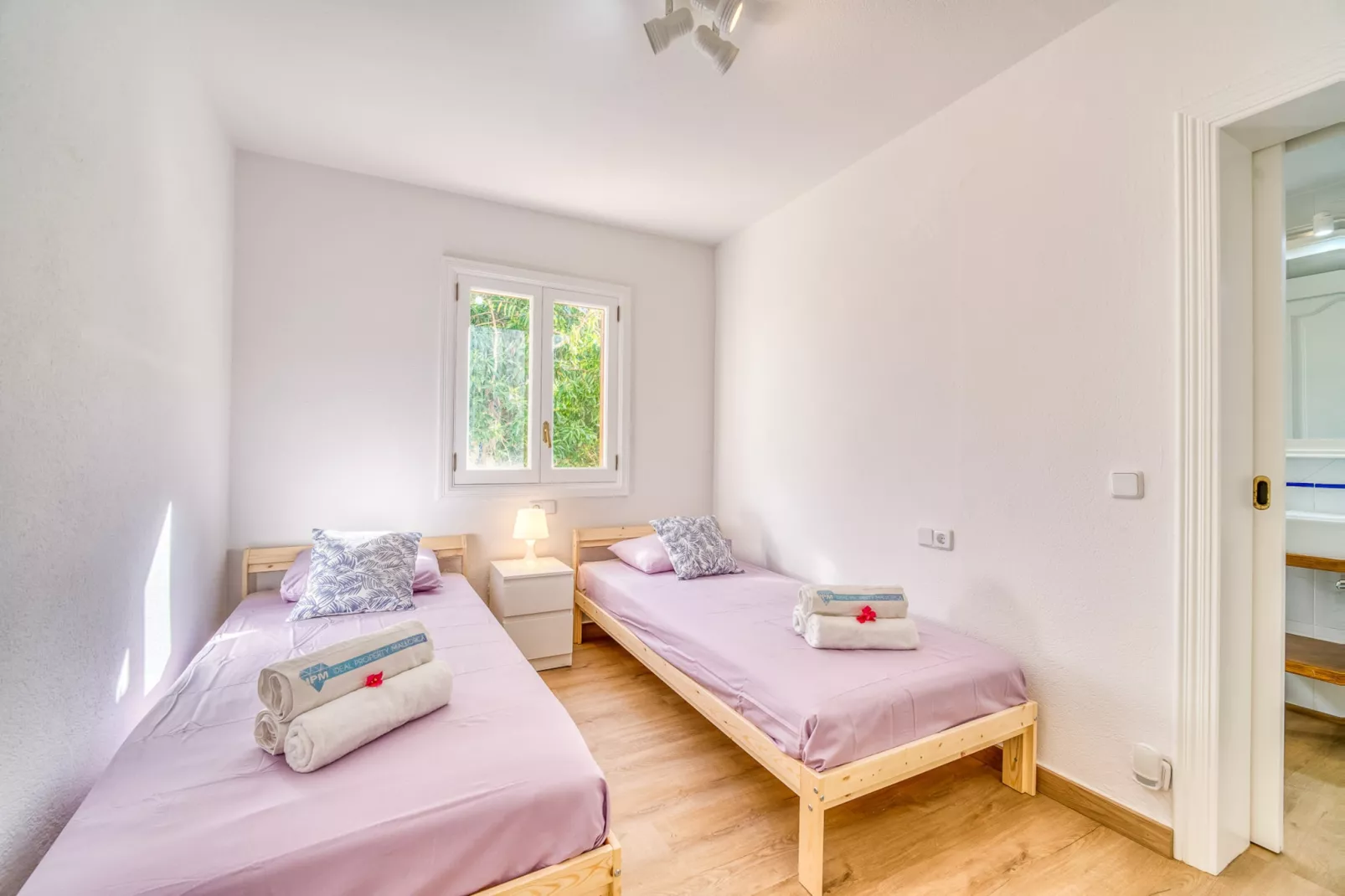 Villa Jardi-Schlafzimmer