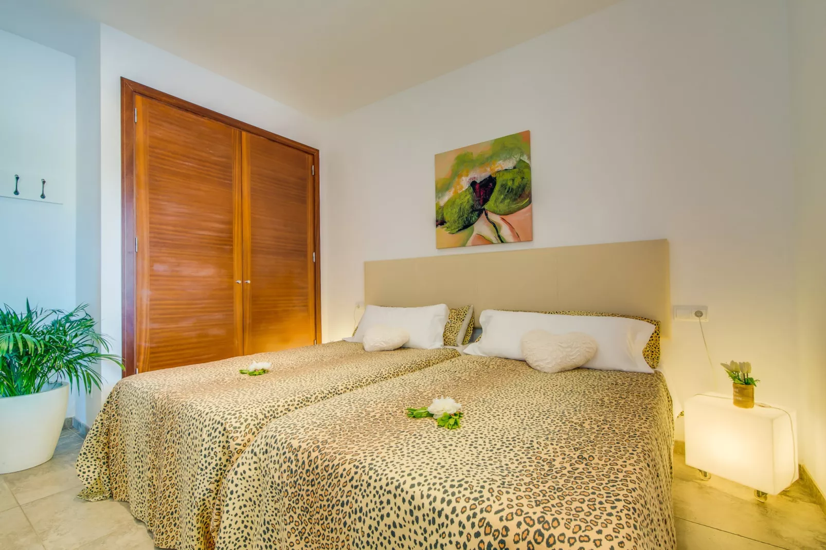 Eden Son Manyo 223-Bedroom