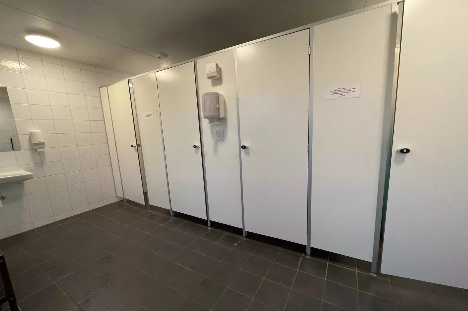 Ministugor, delad dusch & wc-Indoor