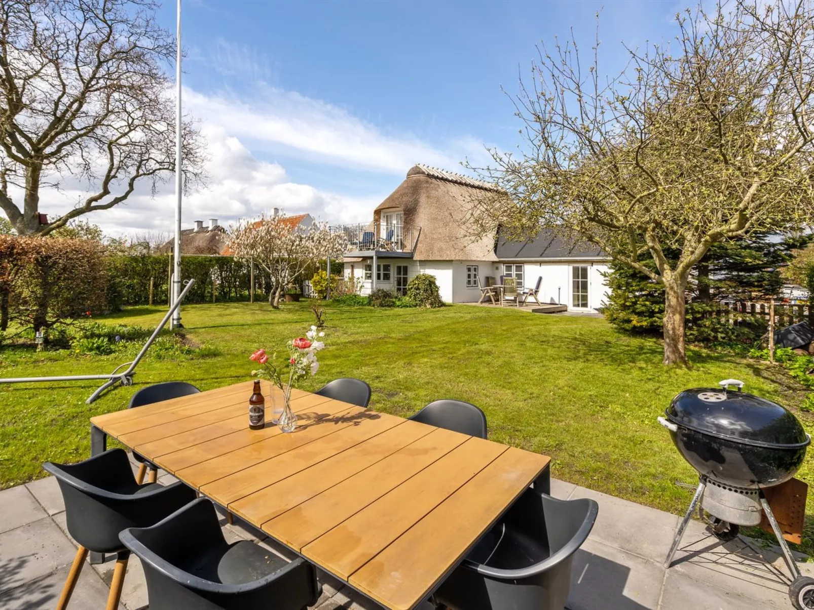 "Gyril" - 100m from the sea-Draußen
