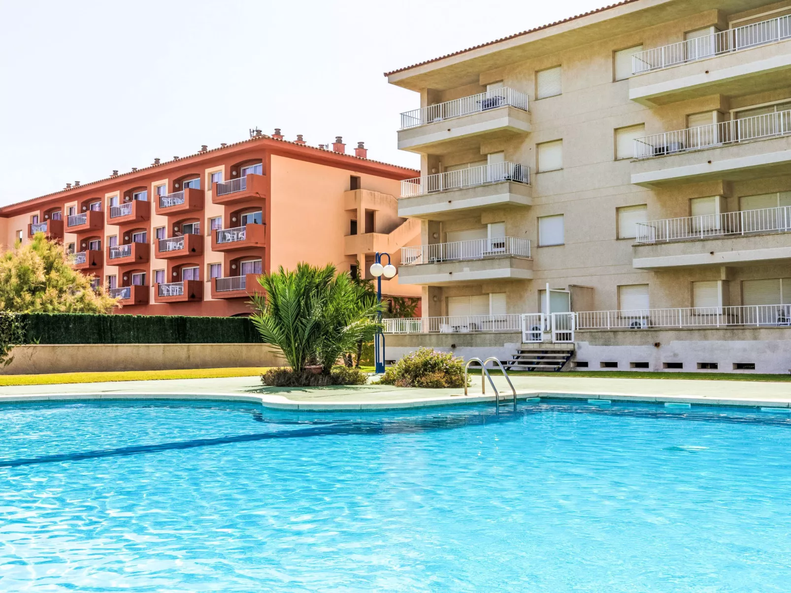 Apartaments Blau Mar-Outside