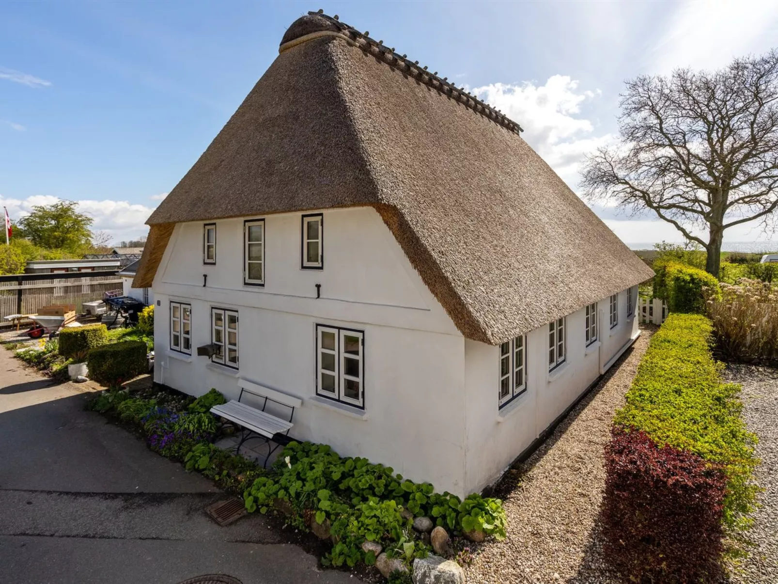 "Gyril" - 100m from the sea-Draußen