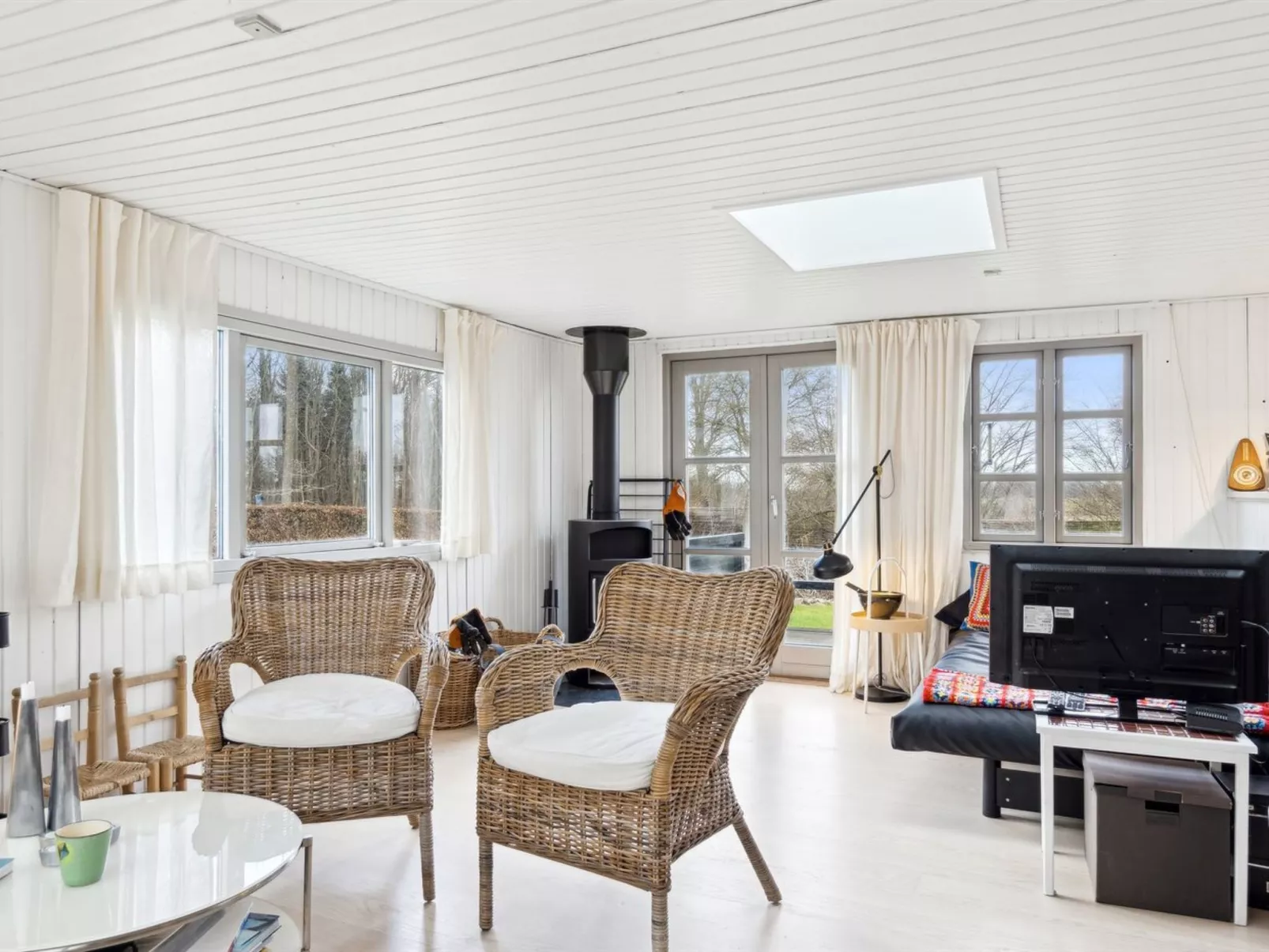 "Todor" - 400m from the sea-Drinnen