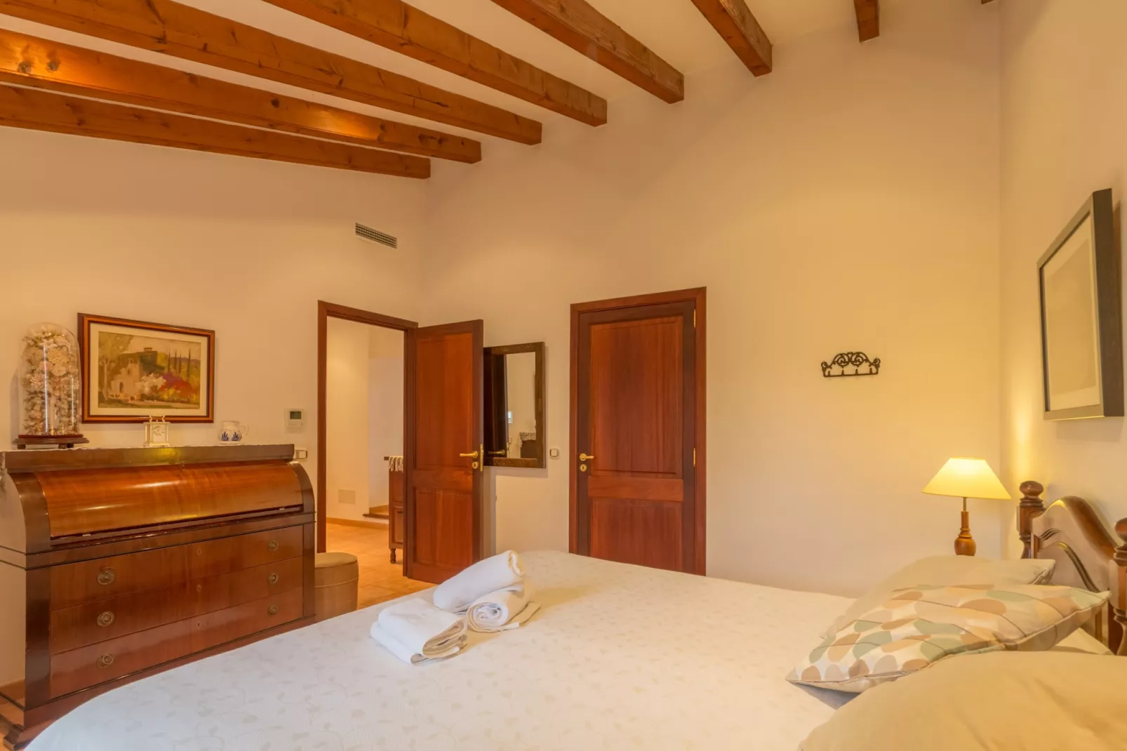 Antonio, Villa 5StarsHome Mallorca-Bedroom