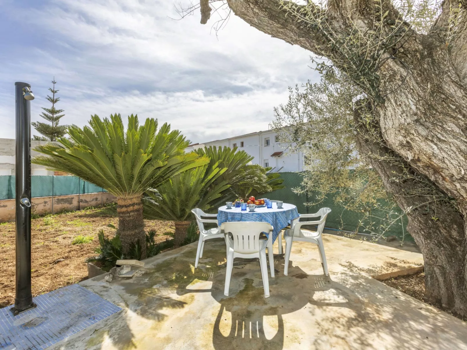 Villa Pepin-Outside