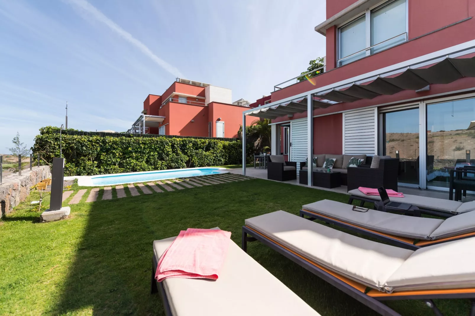 Vista Golf 27-Terrace