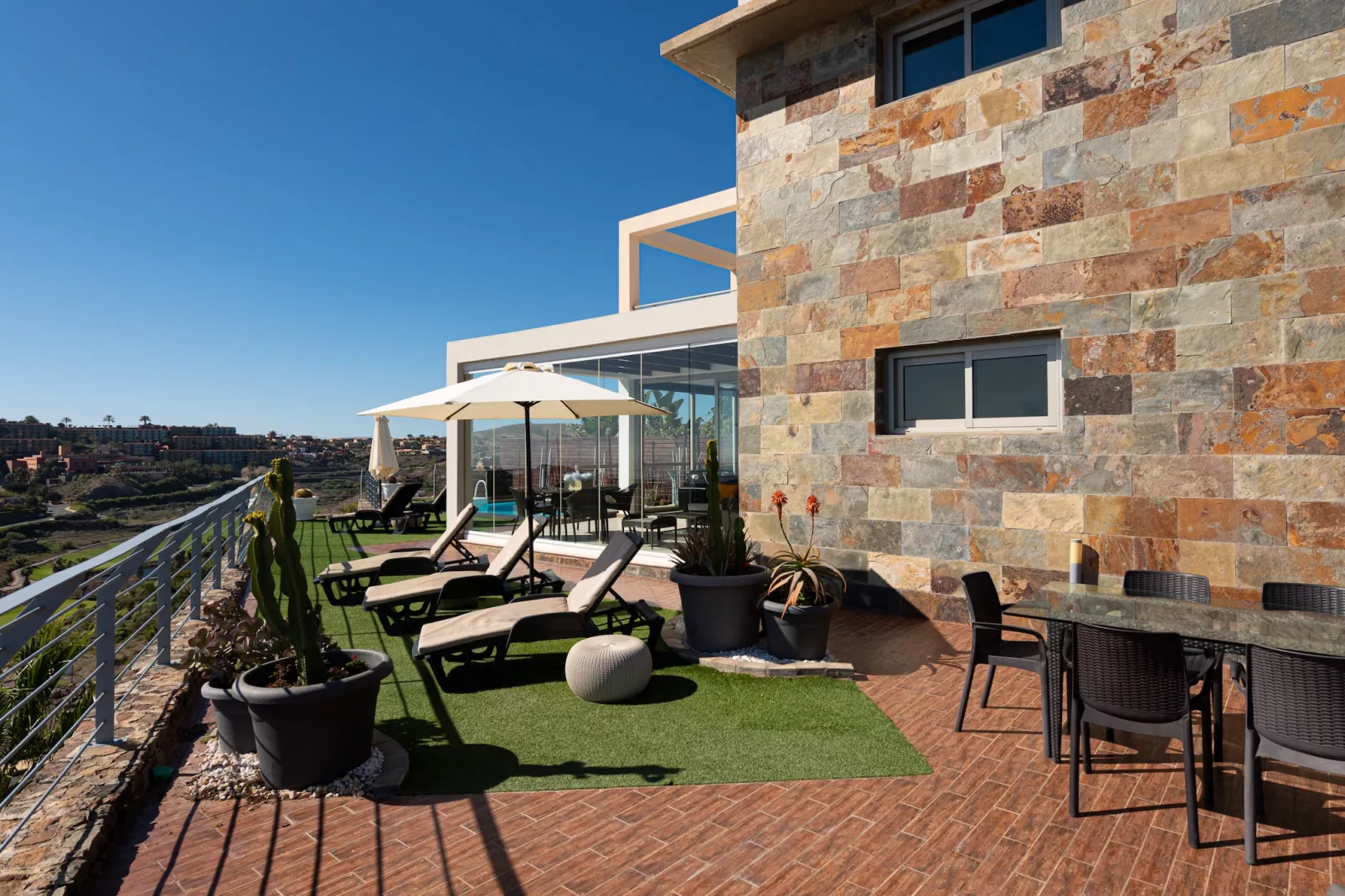 Golfers 1-Terrasse