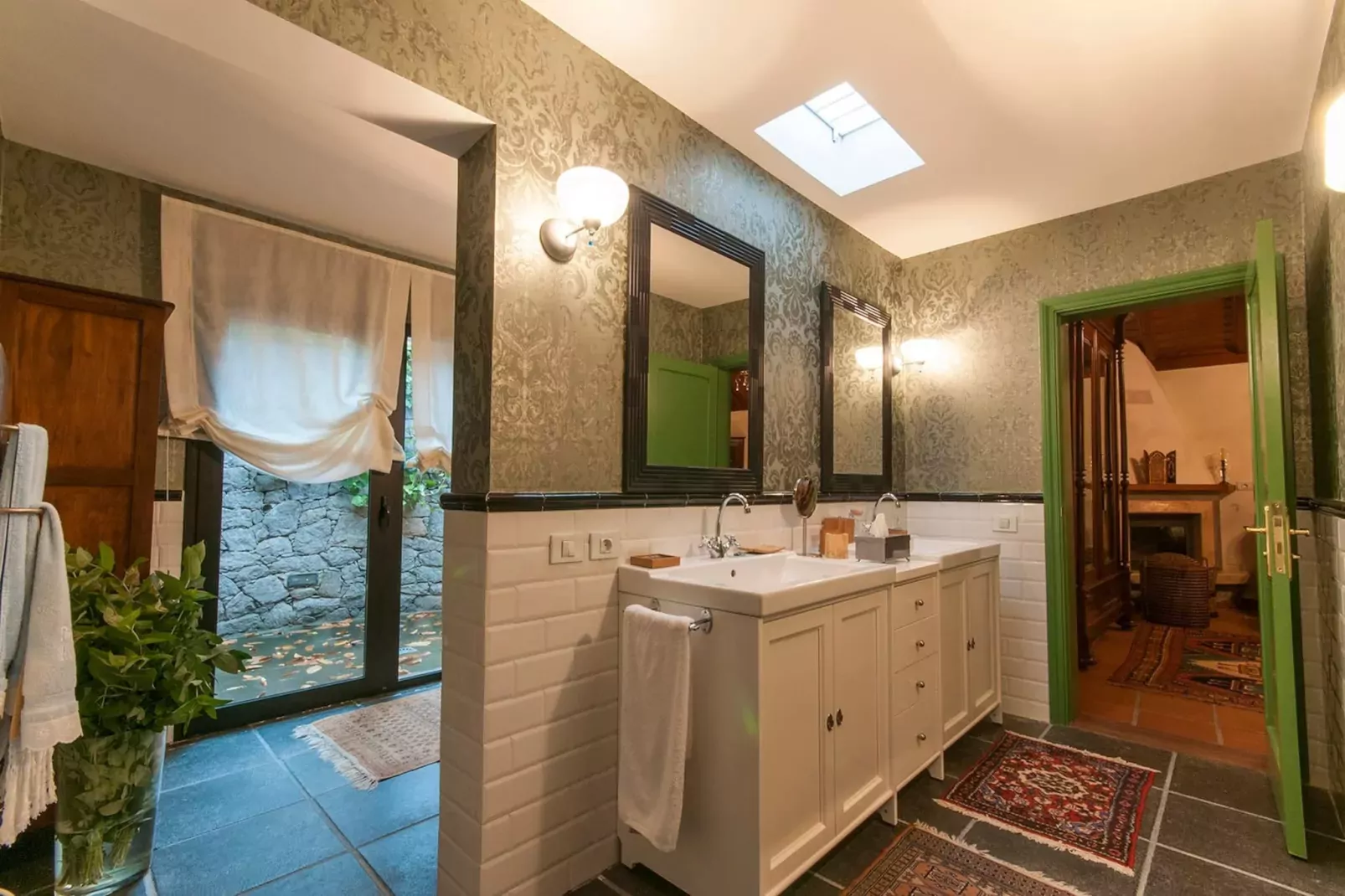 GC0149 Finca Cloty-Bathroom