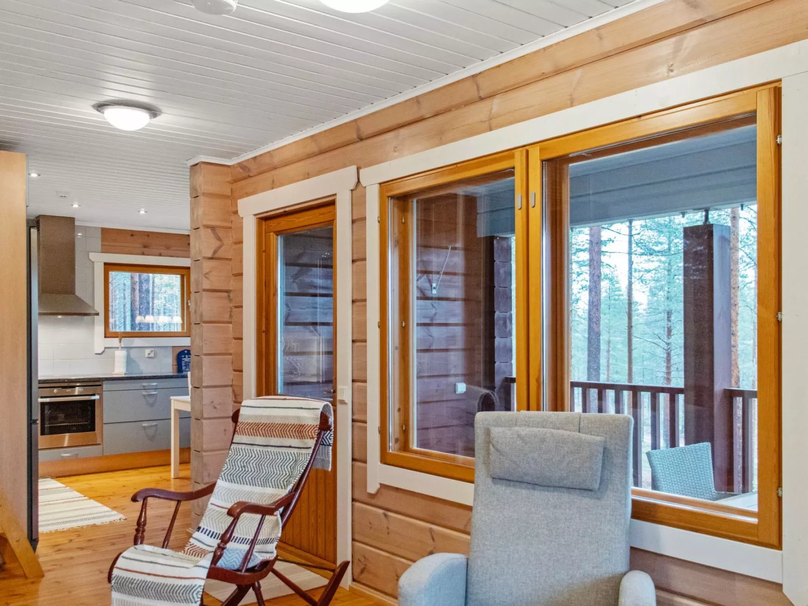 Villa uuttu-Inside