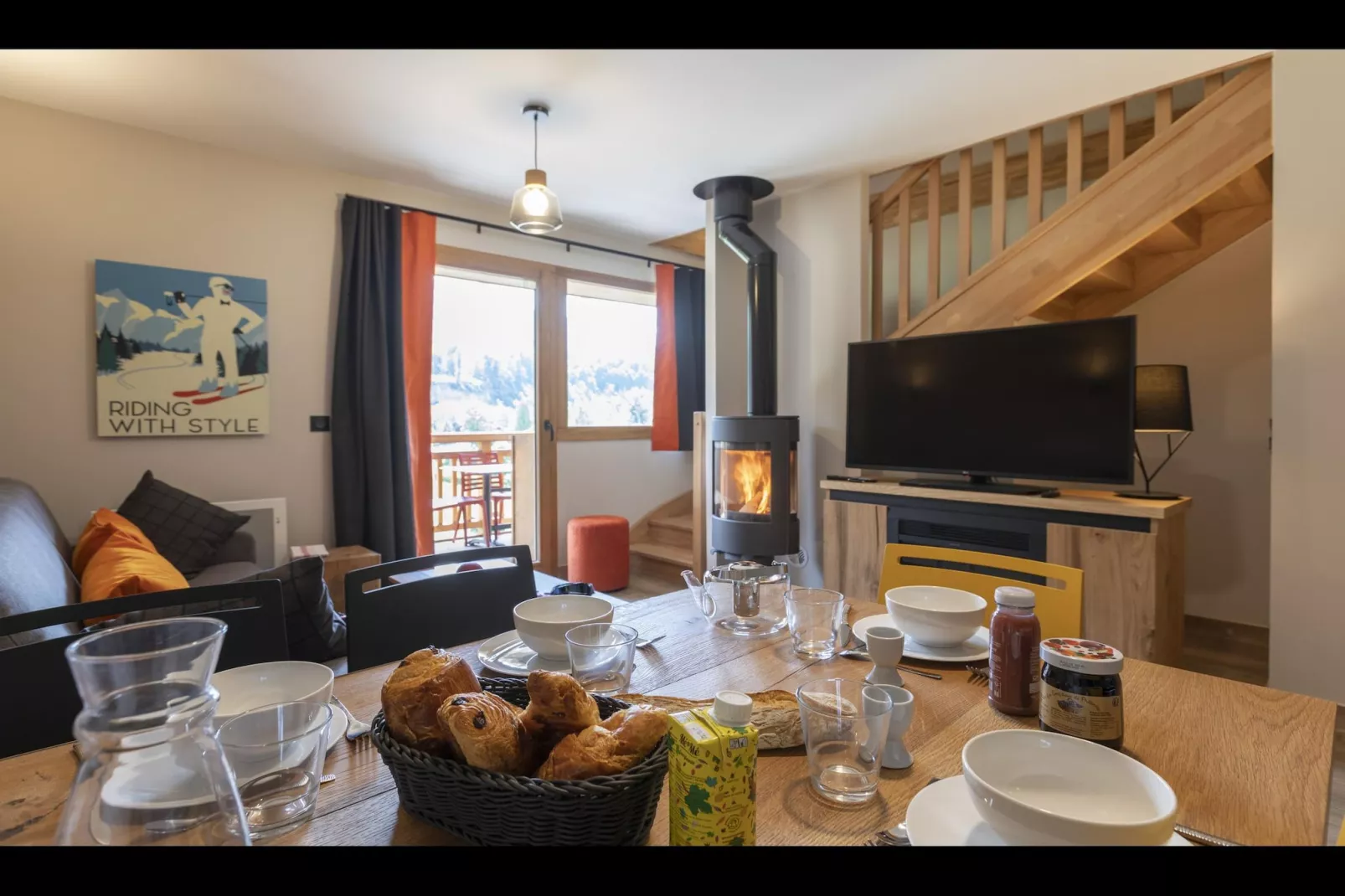 SAMOËNS_S4-Esszimmer