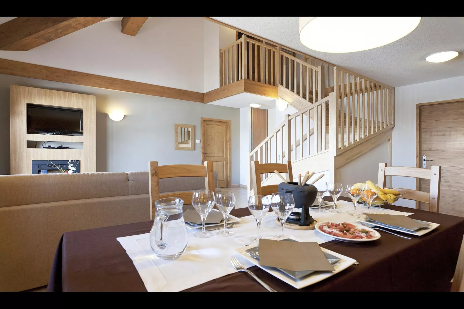 3 Pièces 6 Pers Confort_S6L-Dining room
