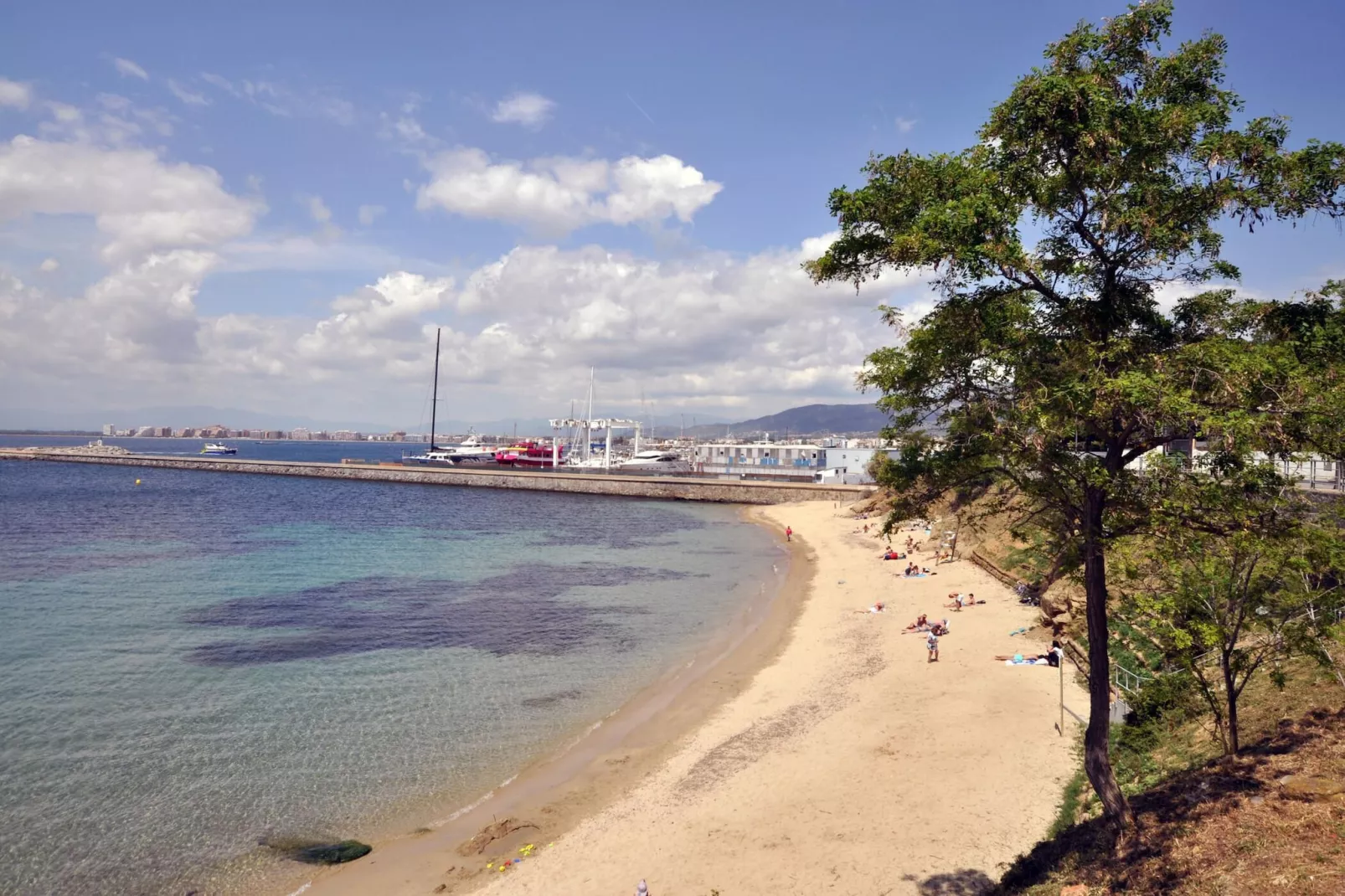 1174 BARRI PESCADORS 50m Playa-Areas summer 1km