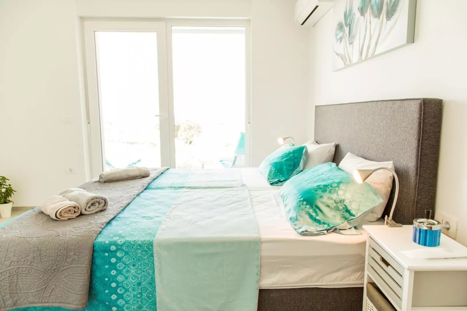 Villa with Pool and Sea View in Fazana - Horizont-Bedroom