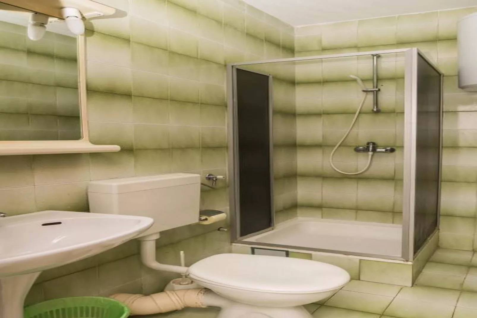 Apartments Gaj Brodarica - A6-Bathroom