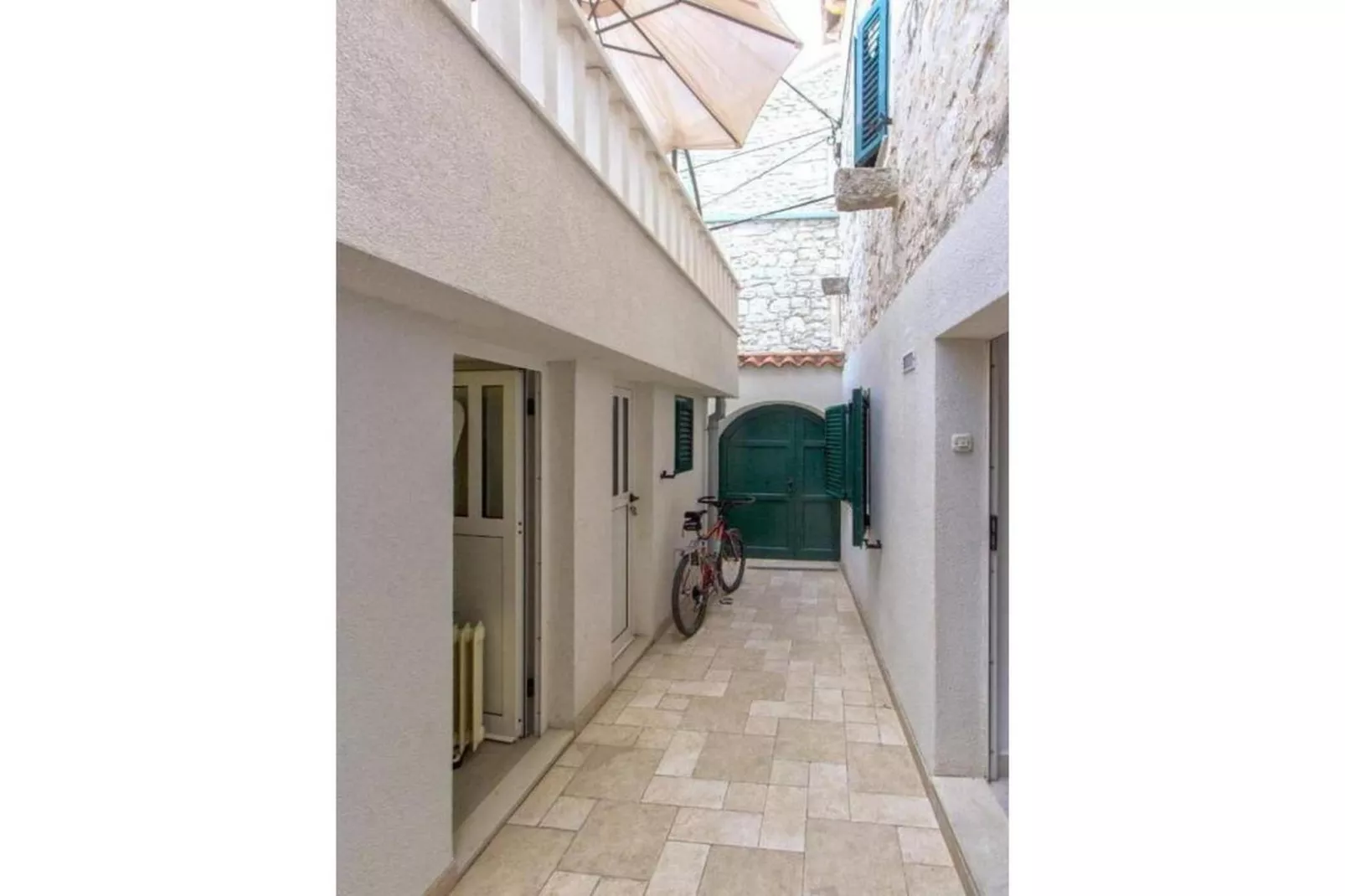 Apartment Primosten Center-Balcon-terrasse