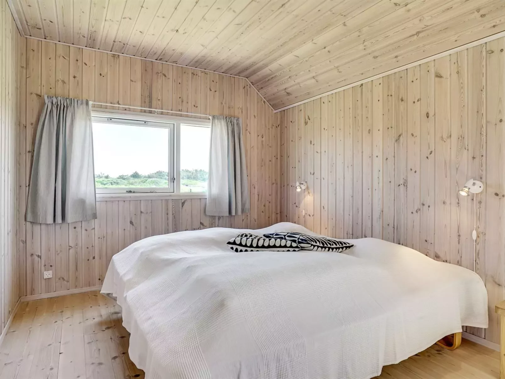 "Tilje" - 80m from the sea-Inside