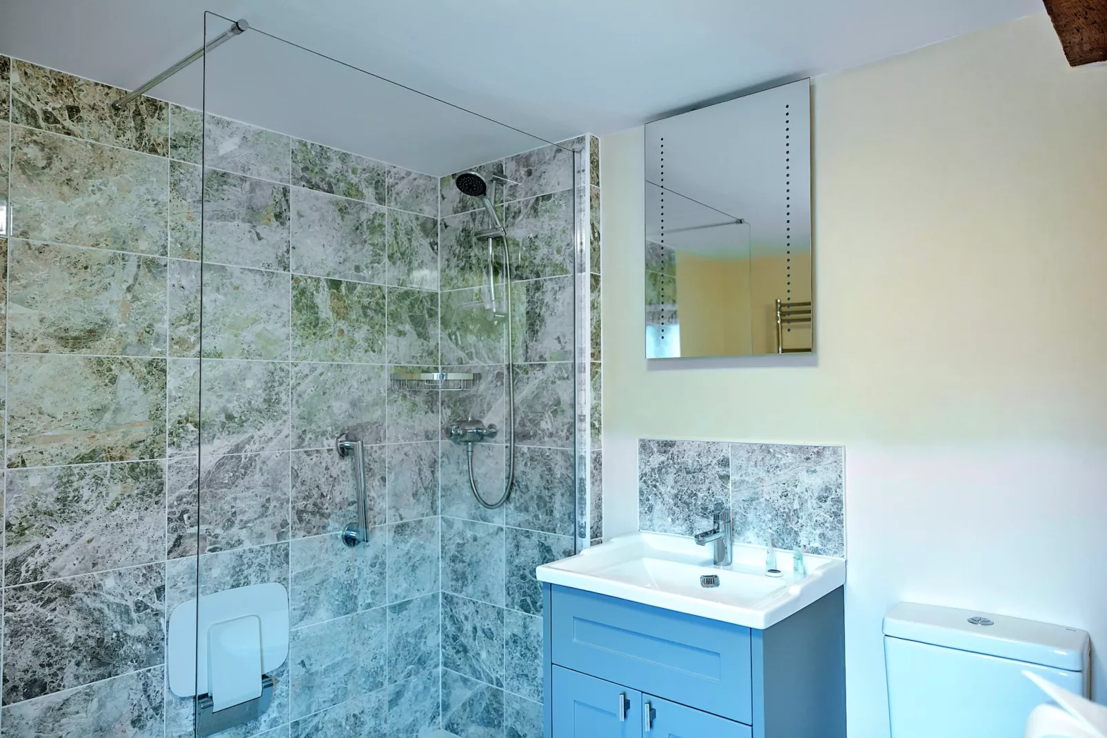 The Walton-Bathroom