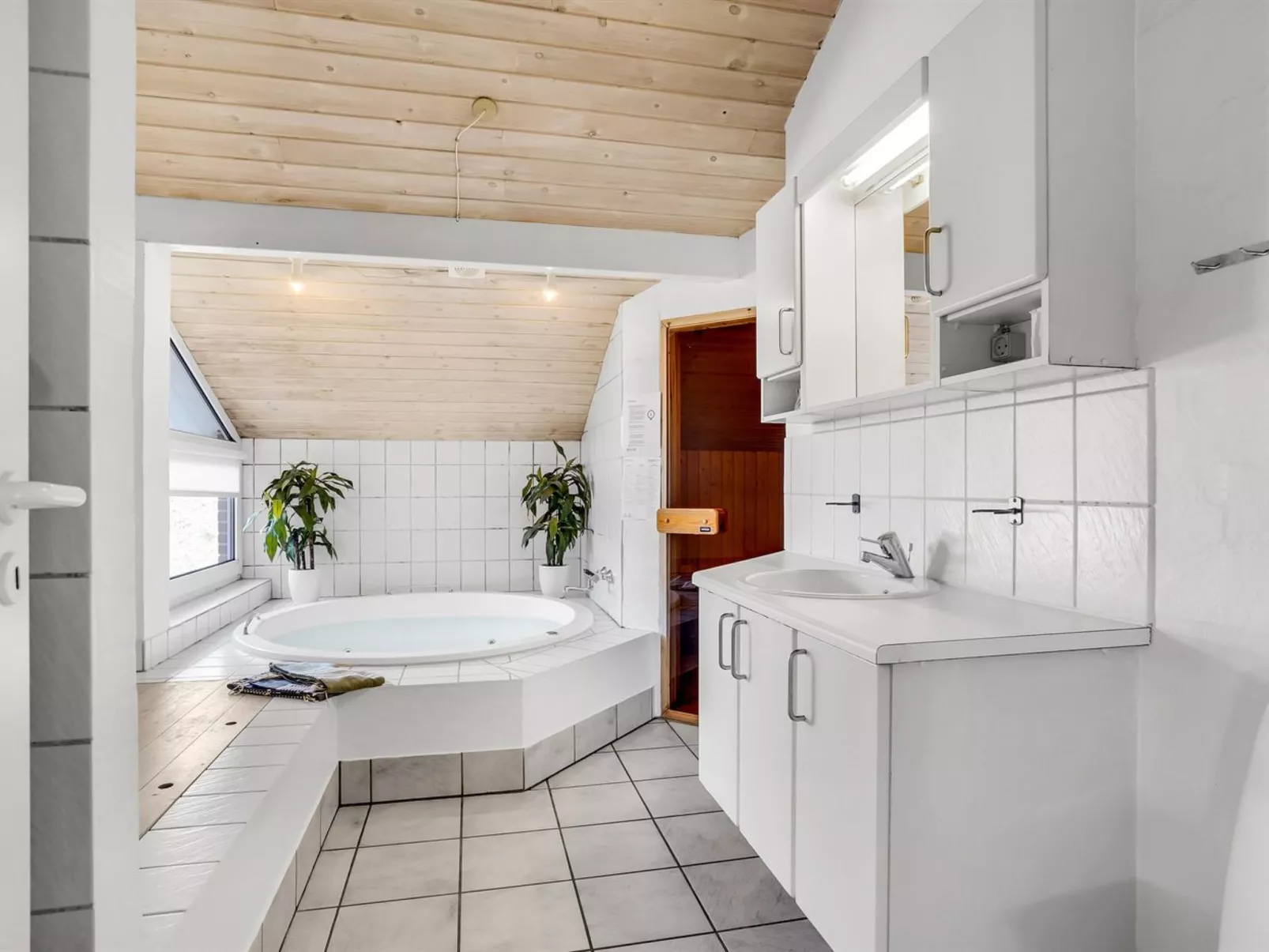 "Ritha" - 350m from the sea-Drinnen